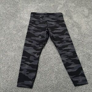 Athleta elation 7/8 tight